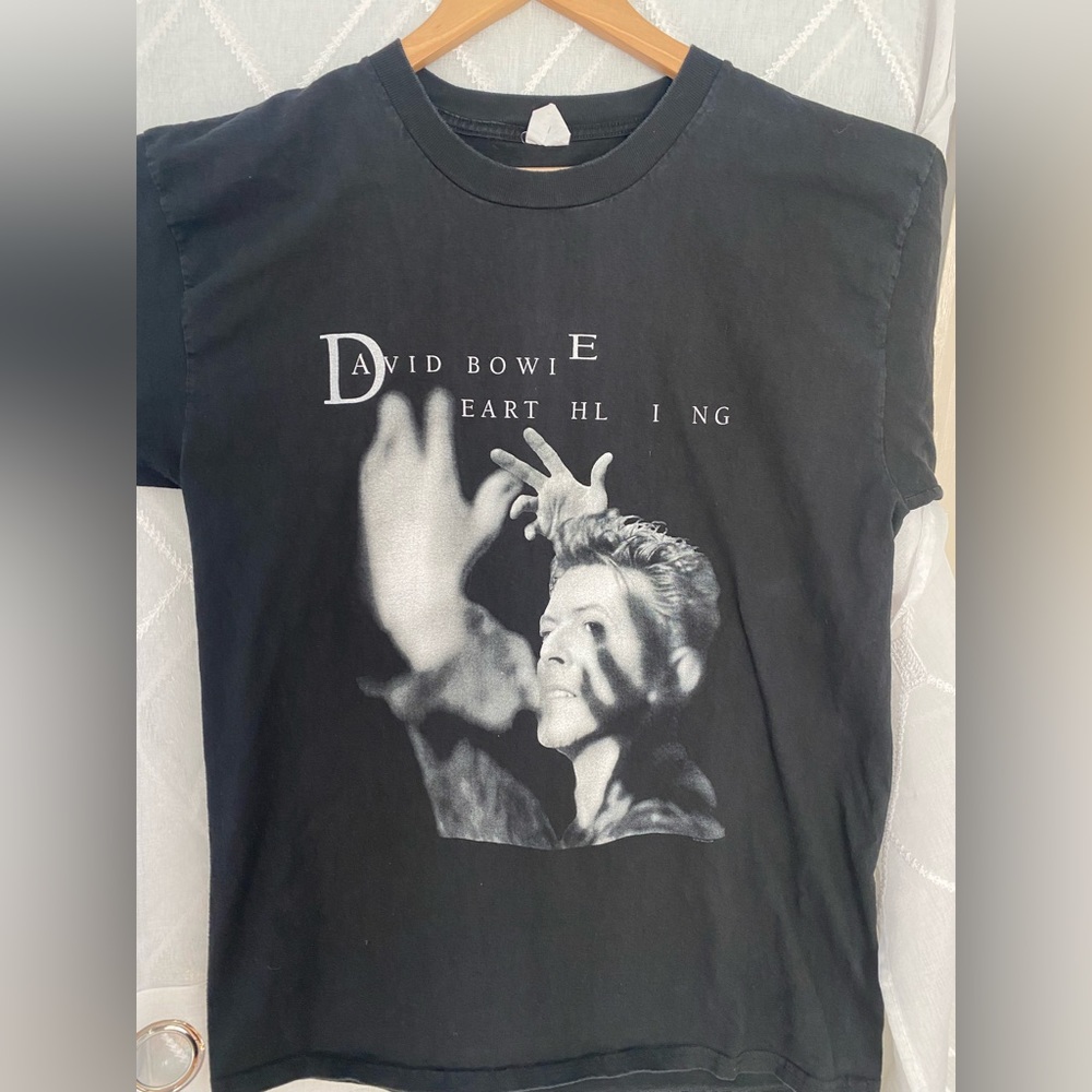 David Bowie 1997 Earthling Tour Tee